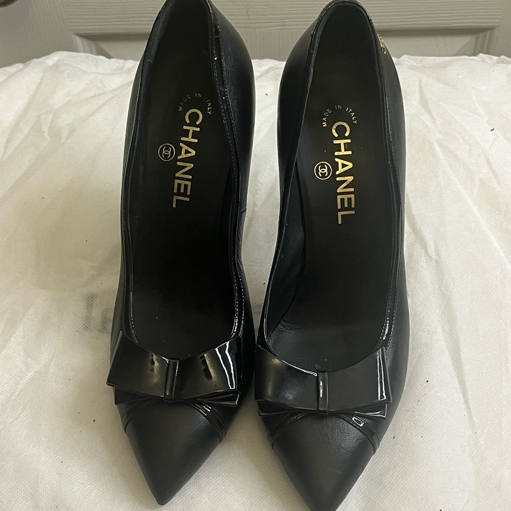 Chanel women black heels size 8.5 - Picture 12 of 15